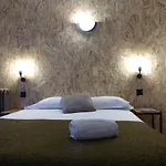 La Belle Etoile Hotel