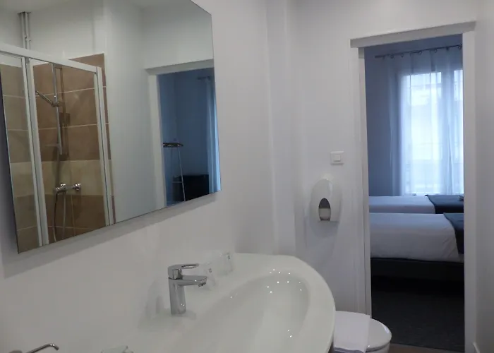 La Belle Etoile Hotel